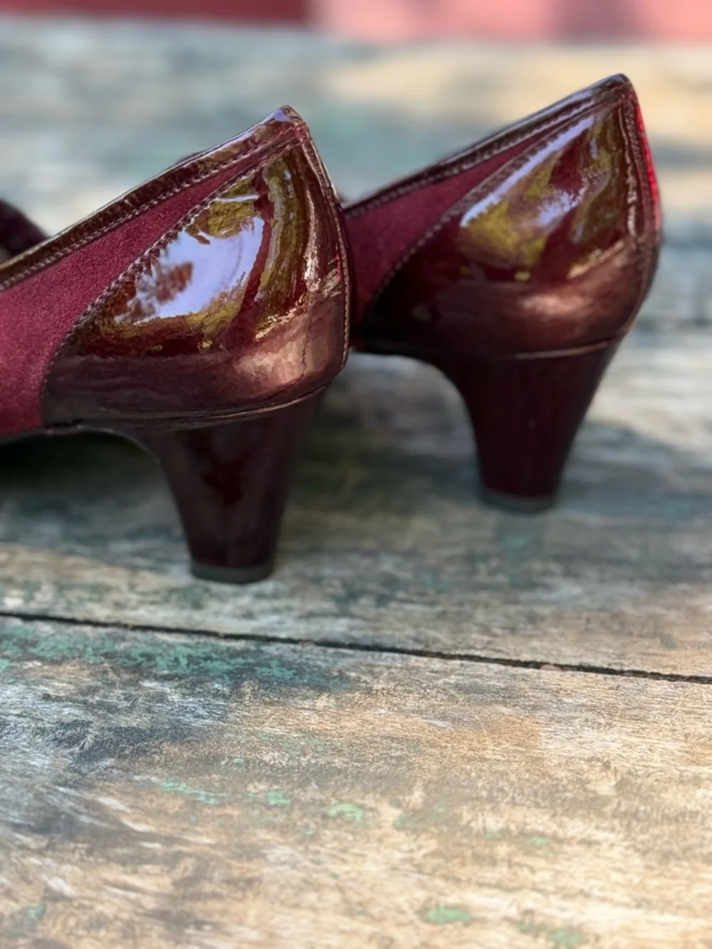 Aerosoles Maroon Suede Patent Leather Mary Jane Pumps Buckle Strap Size 8.5 EUC